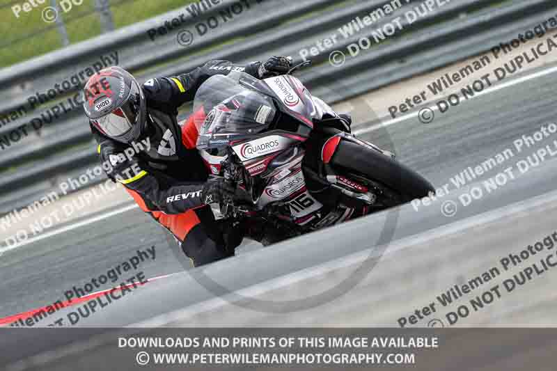 cadwell no limits trackday;cadwell park;cadwell park photographs;cadwell trackday photographs;enduro digital images;event digital images;eventdigitalimages;navarra;no limits trackdays;peter wileman photography;racing digital images;trackday digital images;trackday photos